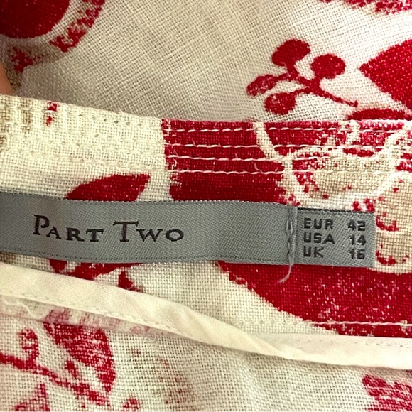 Beautiful Red Floral Mid-Waist A-Line Skirt - Picture 7 of 8